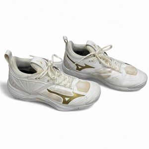 Mizuno Wave White Gold Momentum Volleyball Shoes Size 10